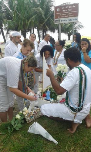 Entrega Barco de Oferendas Iemanjá - 30.01.2016